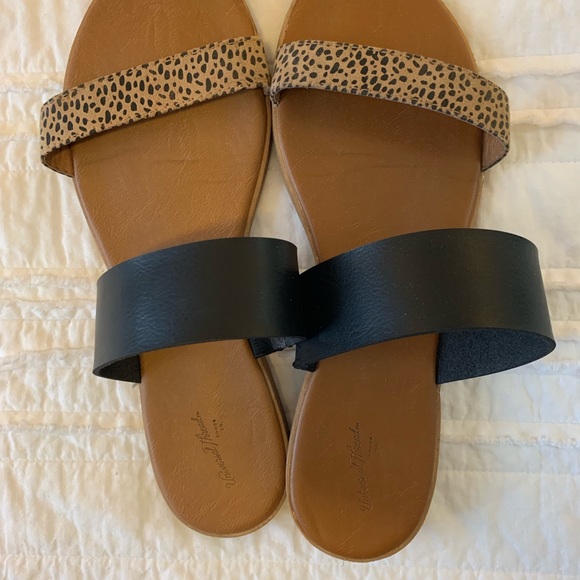 Leopard slide sandals - Picture 2 of 2